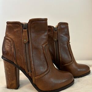 Frye Sylvia Piping Brown Leather Ankle Boots